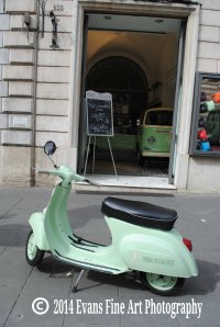 Verde Pistacchio Gelato Shop